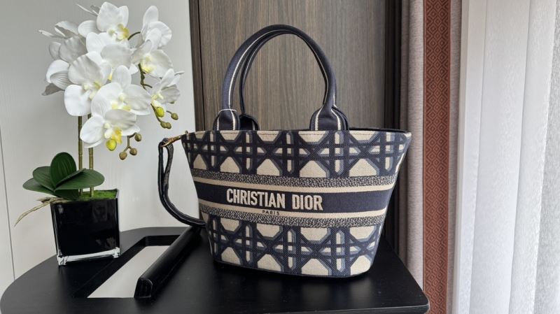 chr1st1an D10r shopping bags